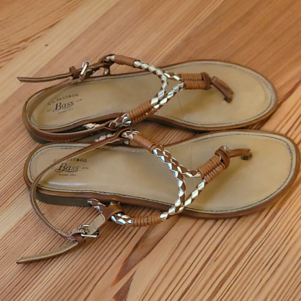Sandals - Picture 3 of 3